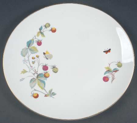 Strawberry Fair (Bone, Coupe, Smooth, Gold) 12" Oval Serving Platter