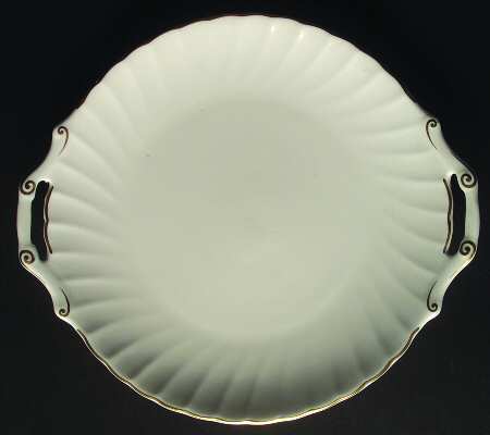 Strathmore Handled Cake Plate