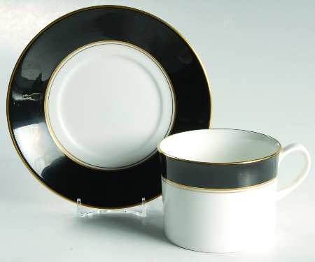 Ventura Black Flat Cup & Saucer Set