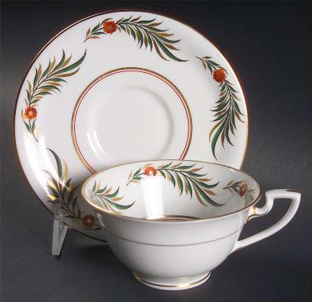 Victoria Footed Cup & Saucer Set