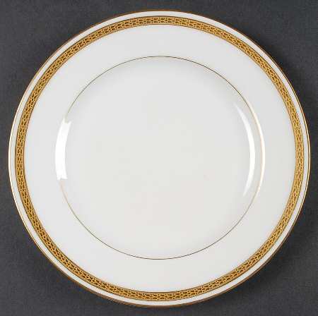 The Vigornia Salad Plate