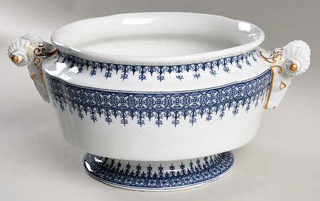 W2088 (No Trim) Tureen No Lid