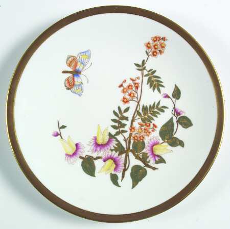W356 Luncheon Plate