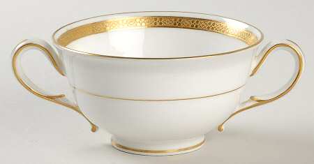 W9215 Footed Bouillon Cup