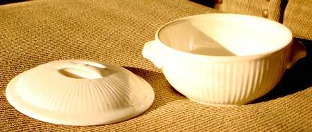 White Individual Casserole & Lid