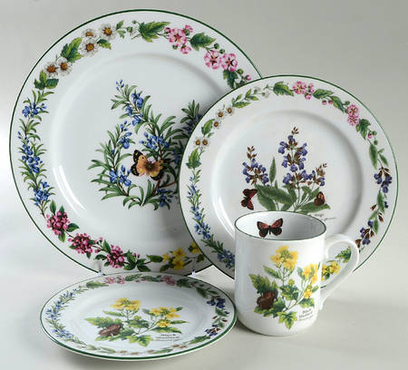 Worcester Herbs (Green Trim) 4 Piece Place Setting