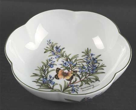 Worcester Herbs (Green Trim) Large Round Scalloped Dish