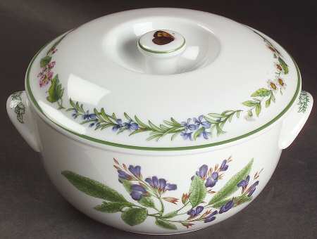 Worcester Herbs (Green Trim) 2.5 Pt Round Deep Covered Casserole