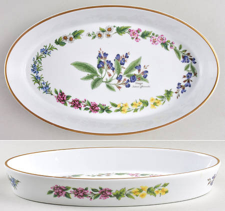 Worcester Herbs (Gold Trim) 12'' Oval Baker