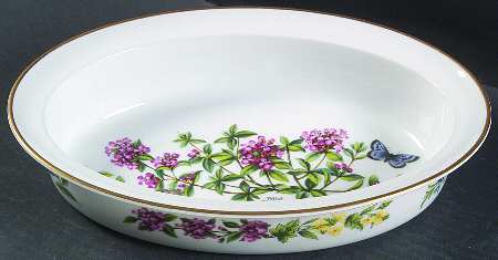 Worcester Herbs (Gold Trim) 11" Oval Pie Baker