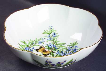 Worcester Herbs (Gold Trim) Large Round Scalloped Dish