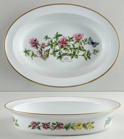 Worcester Herbs (Gold Trim) 11" Oval Baker