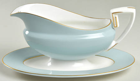 Woodland Gravy Boat with Attached Underplate