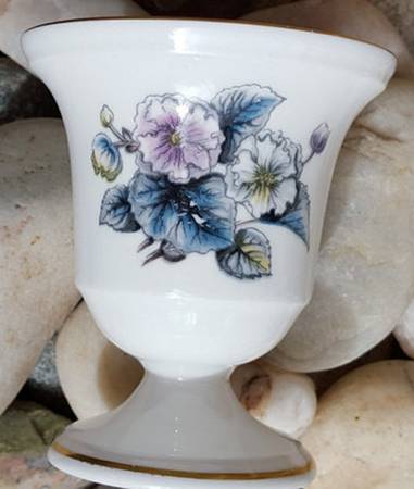Woodland 3" Urn Shaped Vase