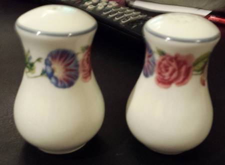 Woodbury Salt & Pepper Set