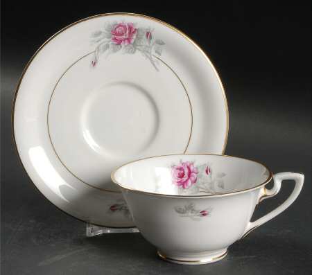 Worcester Rose (Dark Pink Rose) Footed Cup & Saucer Set