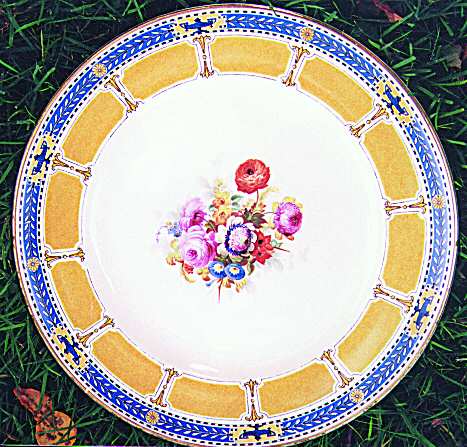York Dinner Plate