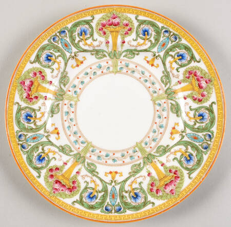 Z698-2 Luncheon Plate