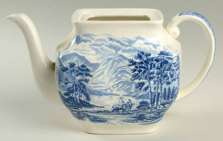 Lochs of Scotland Blue Teapot No Lid