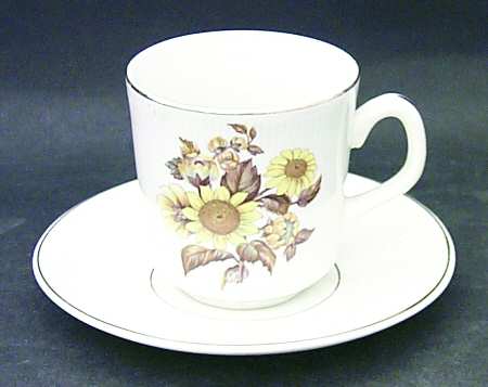 Sunflower Flat Cup & Saucer Set
