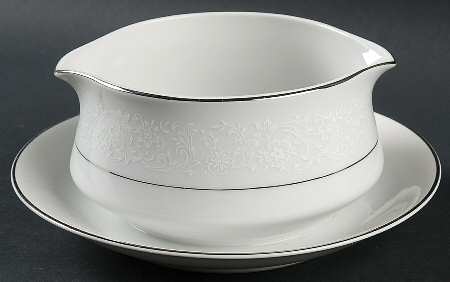 Christina Gravy Boat with Attached Underplate