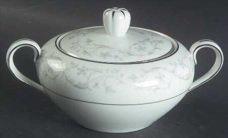 Fairlawn Sugar Bowl & Lid