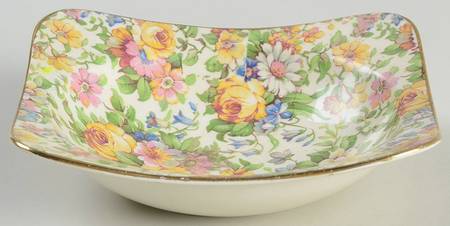 Bedale (Gold Trim) 4" Square Sweet Meat
