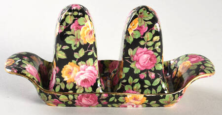 Beeston Acme Salt & Pepper w/Tray Set