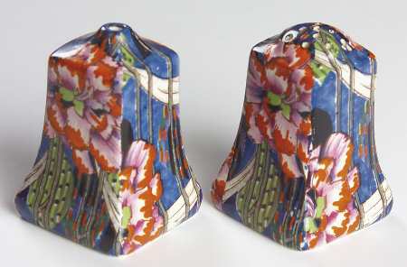 Carnation Salt & Pepper Set