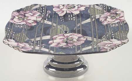 Carnation Footed Cake Plate w/Metal Base