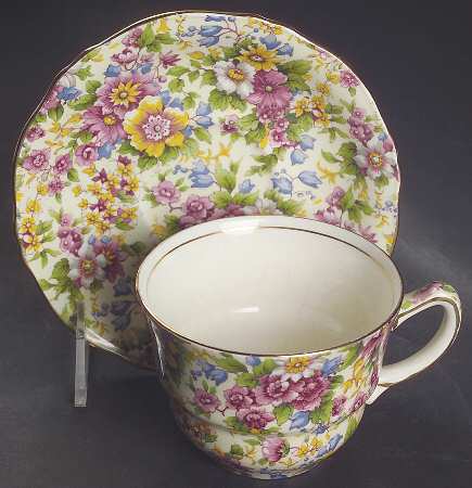 Cheadle Flat Cup & Saucer Set