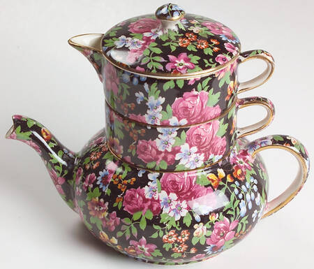 Chelsea Mini Teapot Stacking Set (Creamer, Sugar)