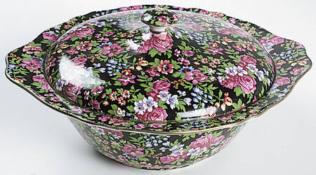 Chelsea Round Covered Vegetable