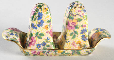 Clevedon Acme Salt & Pepper w/Tray Set