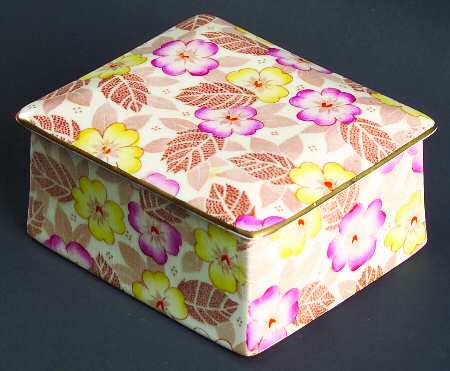 Clyde Trinket Box & Lid