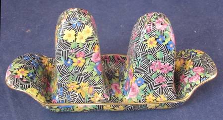 Cromer Acme Salt & Pepper w/Tray Set