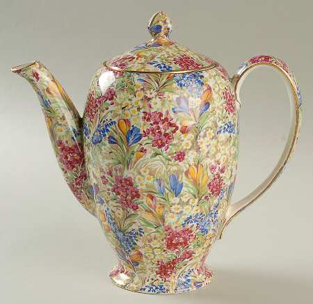 Crocus White Albans Shape Coffee Pot & Lid