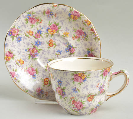 Eleanor Flat Cup & Saucer Set