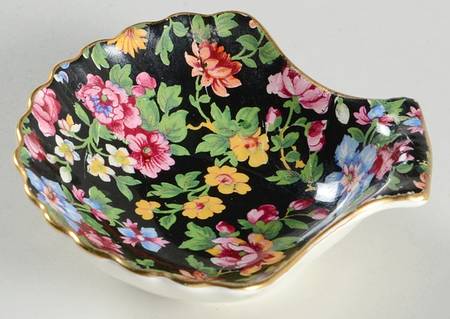 Esther 3" Shell Shaped Nut Dish