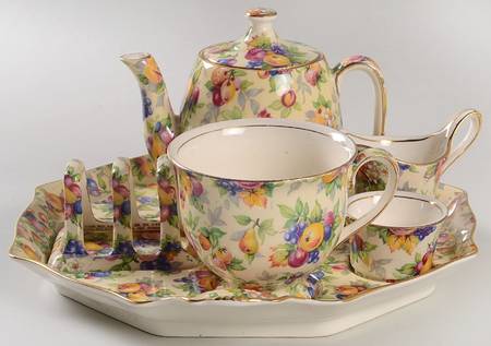 Evesham 6-Piece Breakfast Set (Footed Cup)