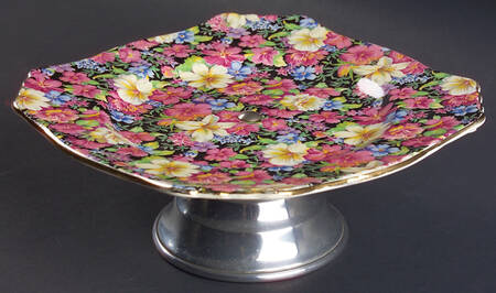 Florence (Disc. 1963) Footed Bon Bon with Metal Stand
