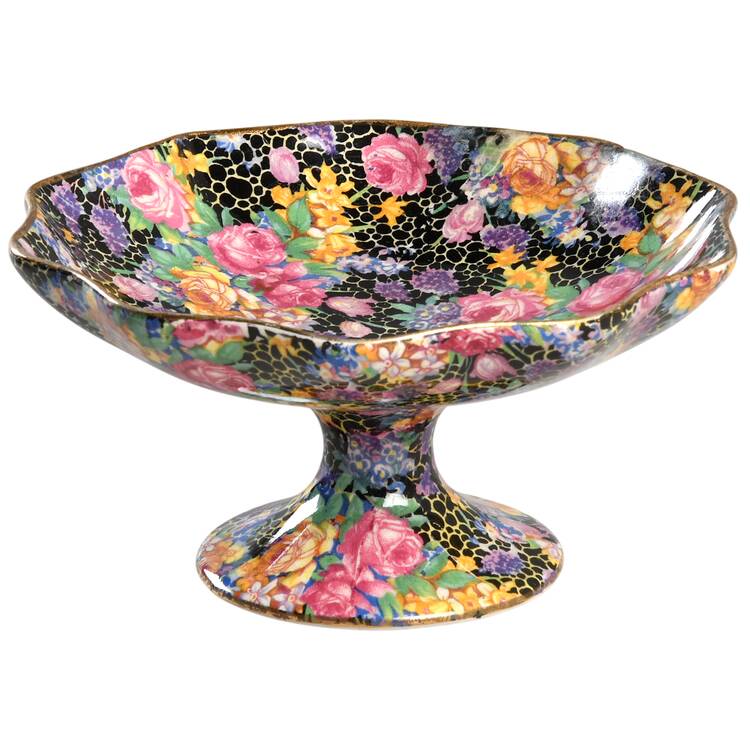Hazel 2" Height X 5" Width Lily Shaped Comport
