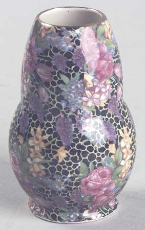 Hazel 3" Watham Bud Vase