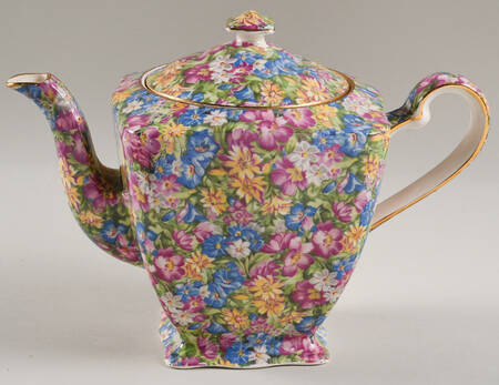 Joyce Lynn (Disc, 1950's) Ascot Teapot & Lid