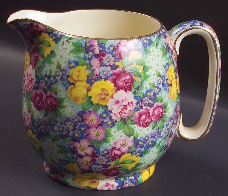 Julia (Disc. 1954) 24 Oz Jug
