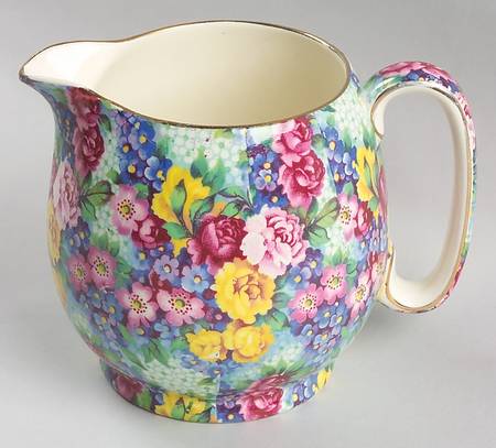 Julia (Disc. 1954) 16 Oz Jug