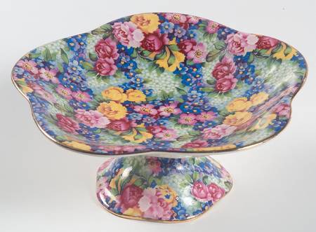 Julia (Disc. 1954) Footed Bon Bon