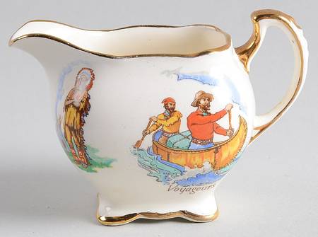 Le Vieux Canada Creamer