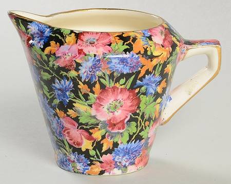 Majestic Older Novelty Creamer