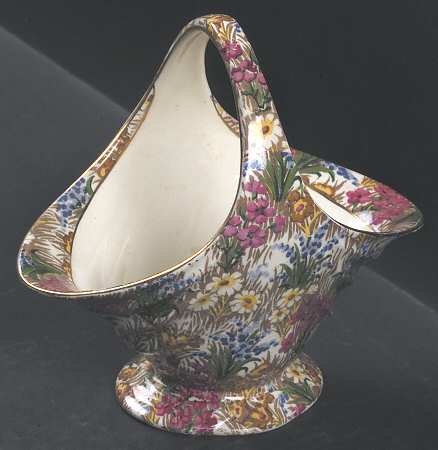 Marguerite (Gold Trim) Kew Shape Basket